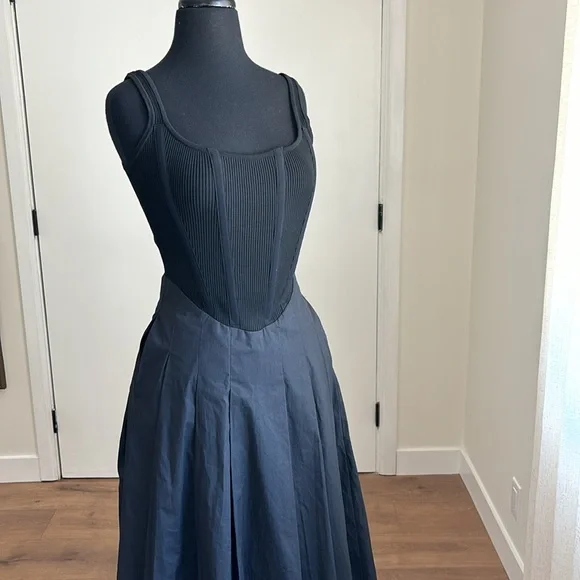 Black Sleeveless Midi Dress - Elegant Women's Dress - Picture 2 of 4